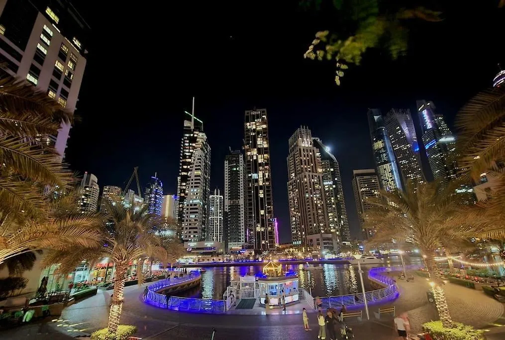 Cozy Marina Studio Next To Metro Dubai Apartment